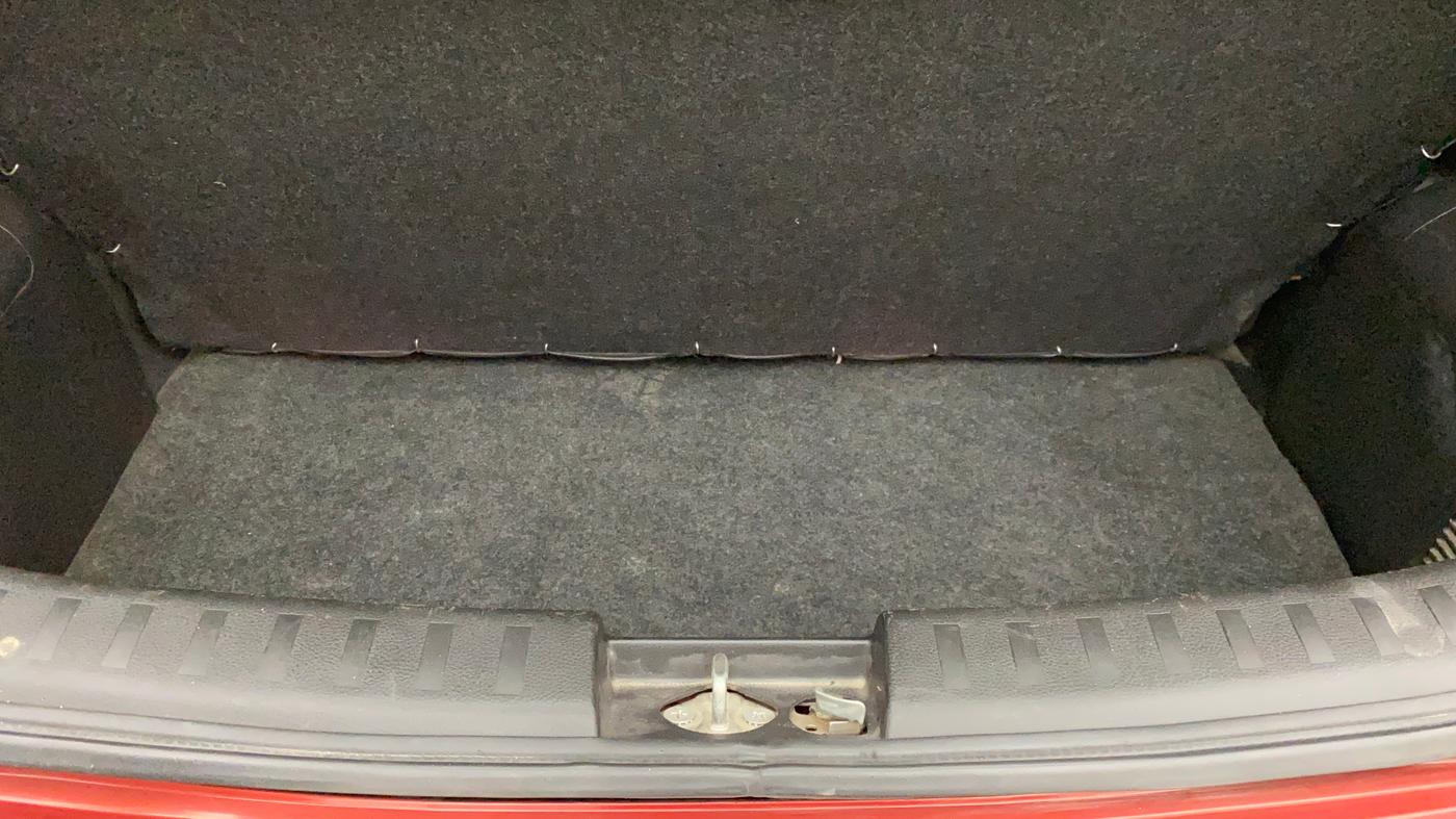 2014 Maruti Swift VXI, Petrol, Manual, 90,492 km, Boot Inside