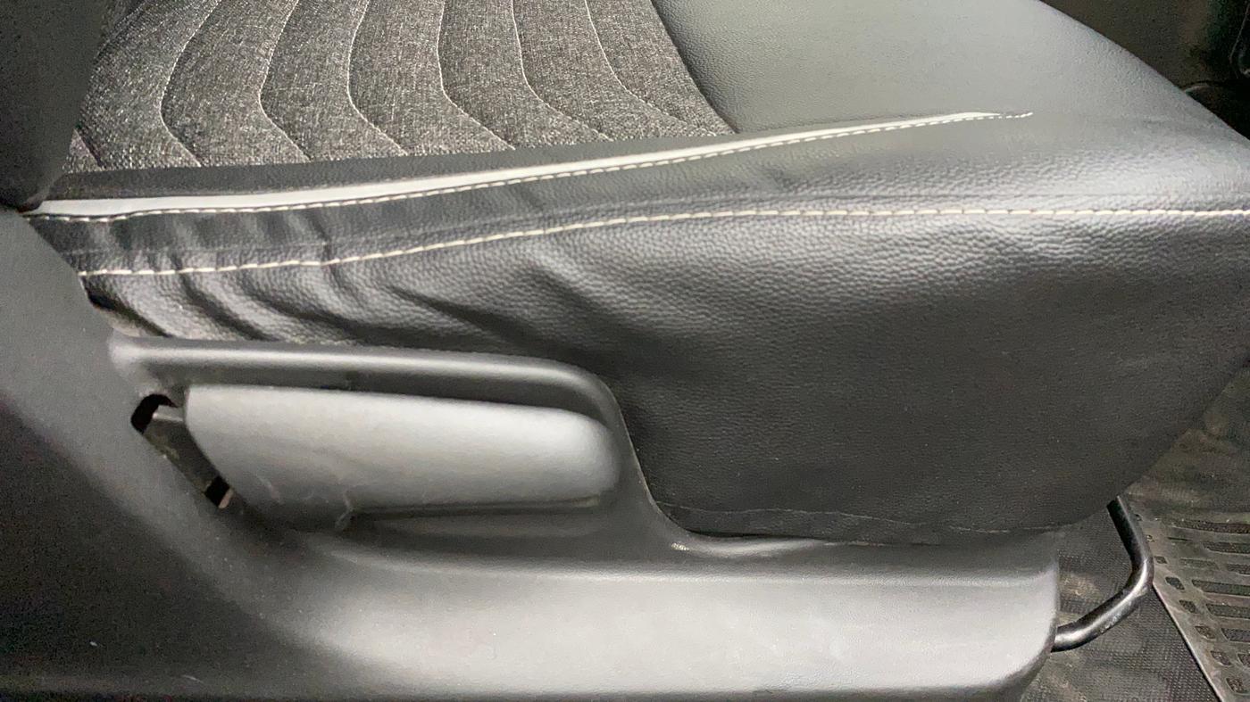 2014 Maruti Swift VXI, Petrol, Manual, 90,492 km, Driver Side Adjustment Panel