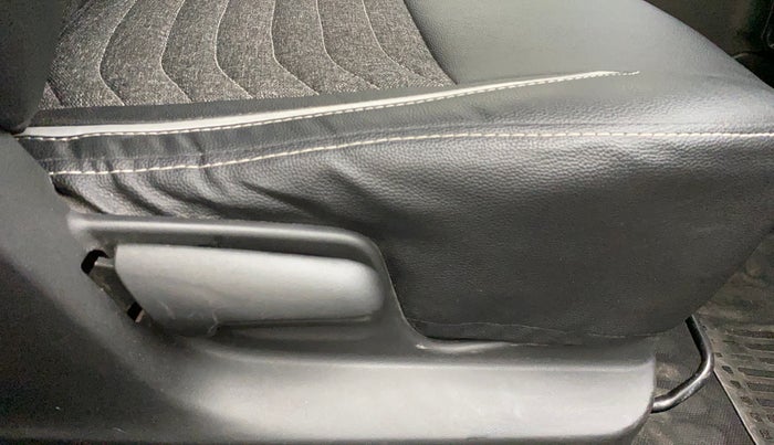 2014 Maruti Swift VXI, Petrol, Manual, 90,492 km, Driver Side Adjustment Panel