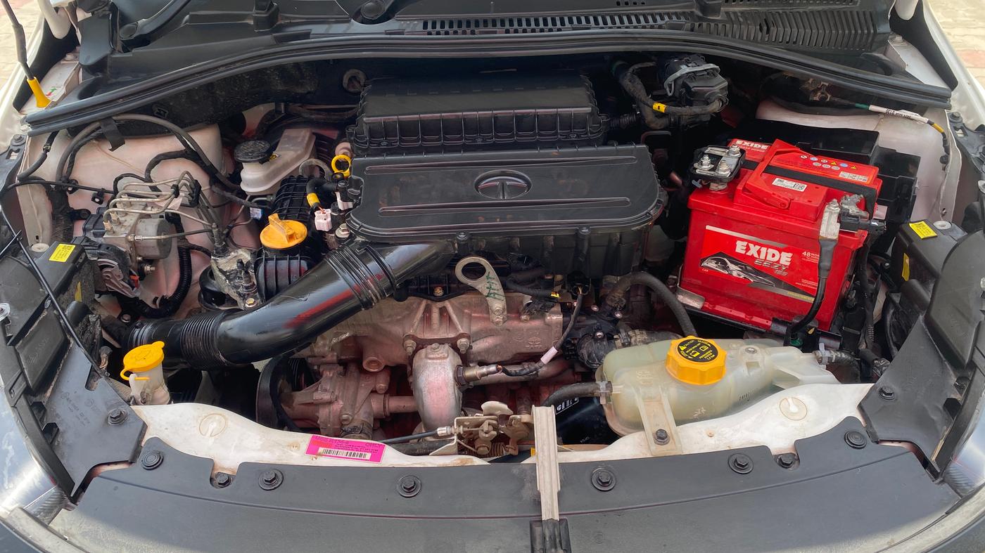 2022 Tata TIAGO NRG XZ AMT, Petrol, Automatic, 6,995 km, Engine View