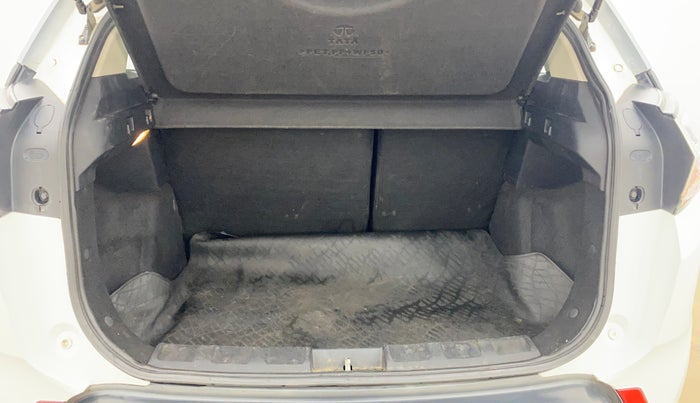 2019 Tata NEXON XZA PLUS PETROL, Petrol, Automatic, 99,614 km, Boot Inside