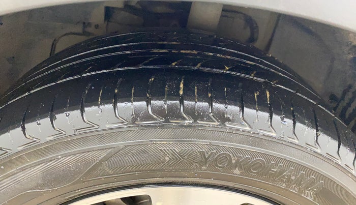 2019 Tata NEXON XZA PLUS PETROL, Petrol, Automatic, 99,614 km, Left Front Tyre Tread