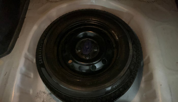 2017 Maruti Dzire VXI AMT, Petrol, Automatic, 30,924 km, Spare Tyre