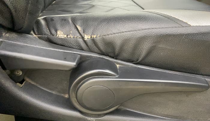 2019 Tata Tiago XZ PETROL, Petrol, Manual, 77,305 km, Driver Side Adjustment Panel
