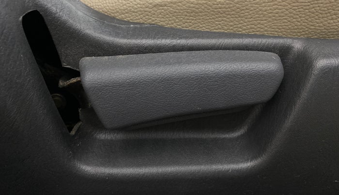 2015 Maruti Alto K10 VXI, Petrol, Manual, 25,462 km, Driver Side Adjustment Panel