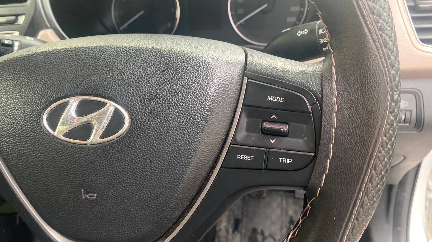 2015 Hyundai Elite i20 MAGNA 1.2, Petrol, Manual, 33,459 km, Adaptive Cruise Control
