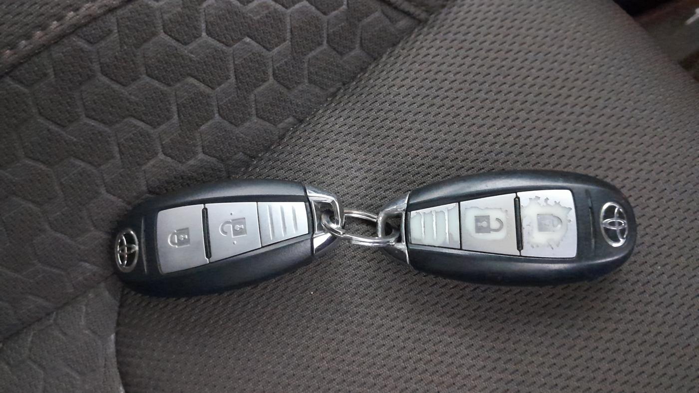 2021 Toyota URBAN CRUISER PREMIUM GRADE AT, Petrol, Automatic, 1,05,833 km, Key Close Up