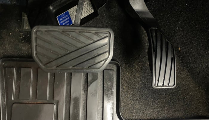 2021 Toyota URBAN CRUISER HIGH GRADE AT, Petrol, Automatic, 60,602 km, Pedals