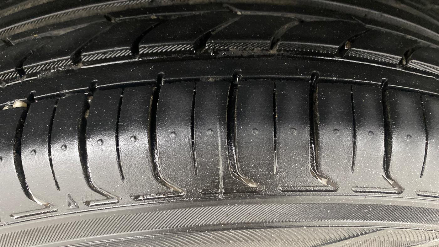2021 Toyota URBAN CRUISER HIGH GRADE AT, Petrol, Automatic, 60,602 km, Right Rear Tyre Tread