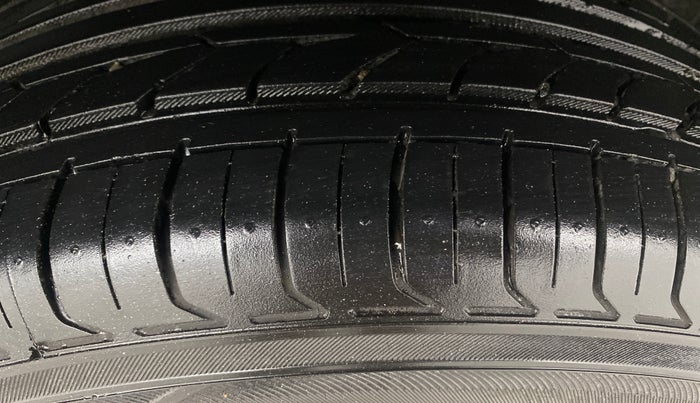 2021 Toyota URBAN CRUISER HIGH GRADE AT, Petrol, Automatic, 60,602 km, Left Rear Tyre Tread