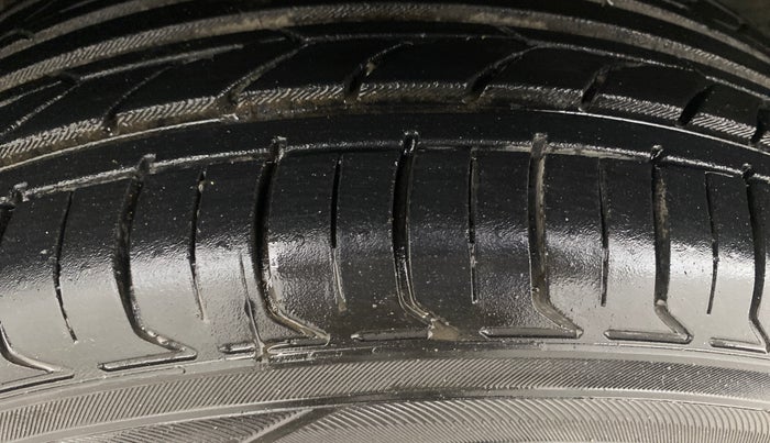 2021 Toyota URBAN CRUISER HIGH GRADE AT, Petrol, Automatic, 60,602 km, Left Front Tyre Tread