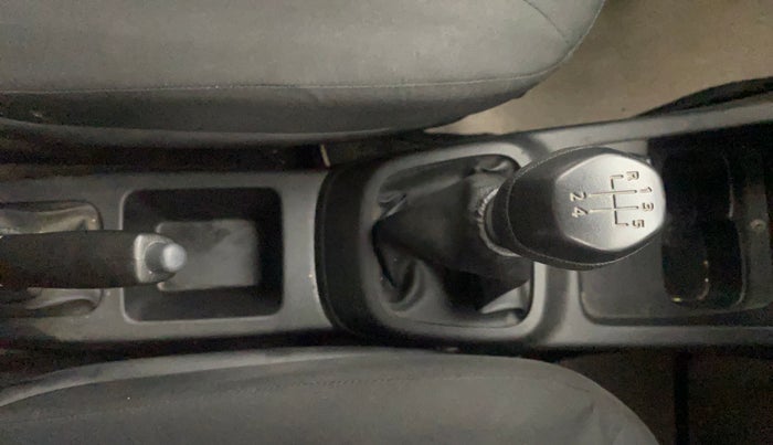 2018 Renault Kwid RXL, Petrol, Manual, 26,204 km, Gear Lever