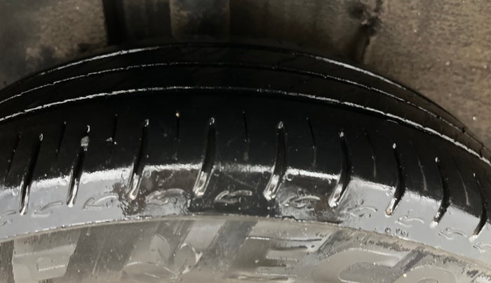 2023 Tata ALTROZ XMA Plus (S) DCT, Petrol, Automatic, 25,446 km, Right Rear Tyre Tread