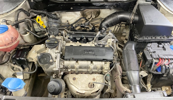 2014 Volkswagen Polo HIGHLINE1.2L, Petrol, Manual, 70,943 km, Engine View