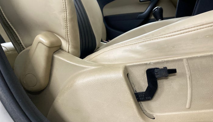 2014 Volkswagen Polo HIGHLINE1.2L, Petrol, Manual, 70,943 km, Driver Side Adjustment Panel