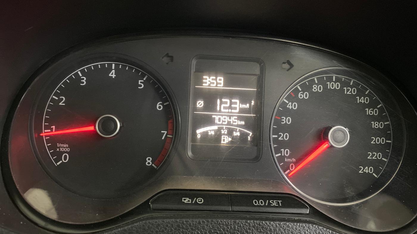 2014 Volkswagen Polo HIGHLINE1.2L, Petrol, Manual, 70,929 km, Odometer Image
