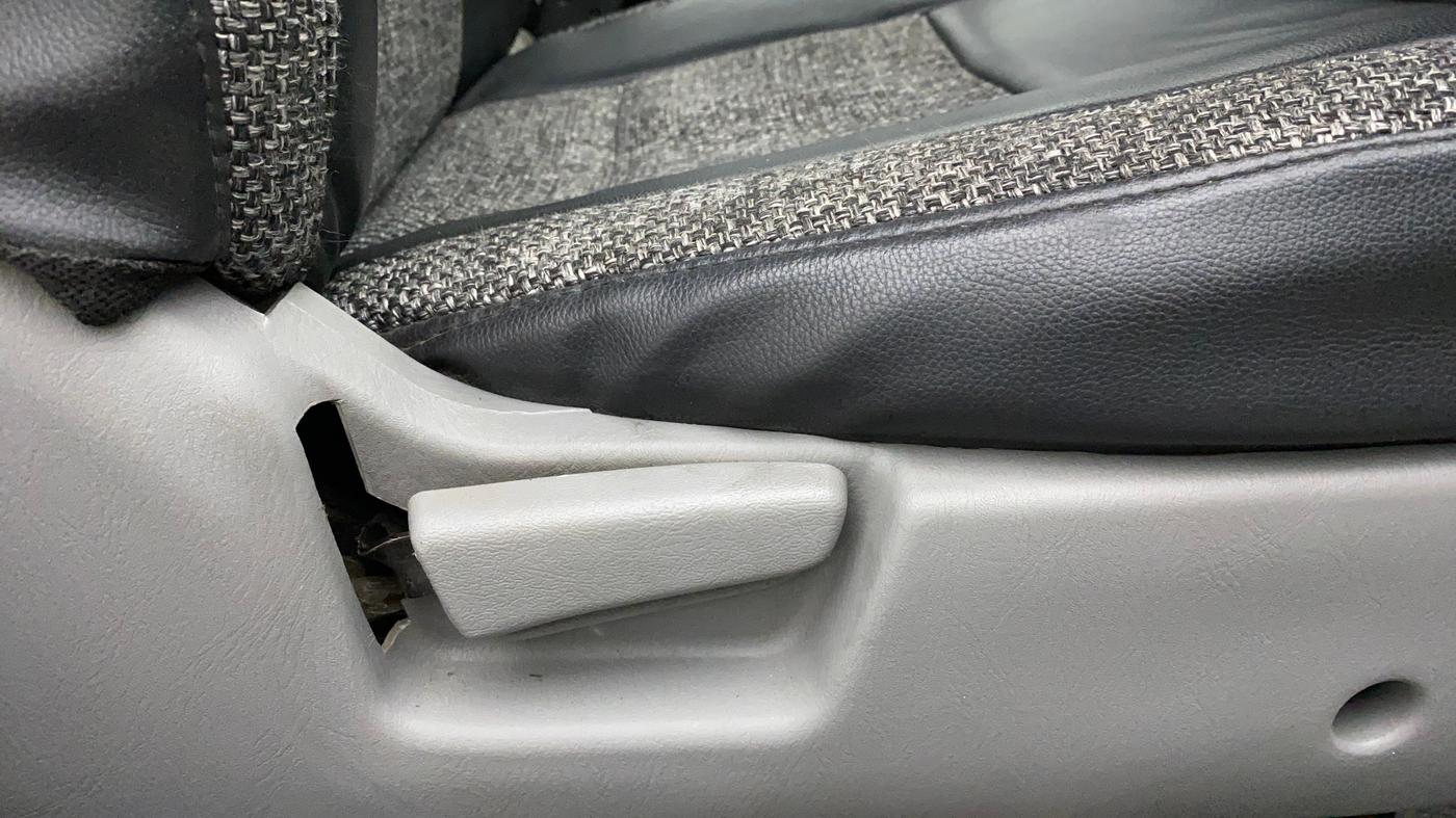 2011 Maruti Alto K10 LXI, Petrol, Manual, 16,863 km, Driver Side Adjustment Panel