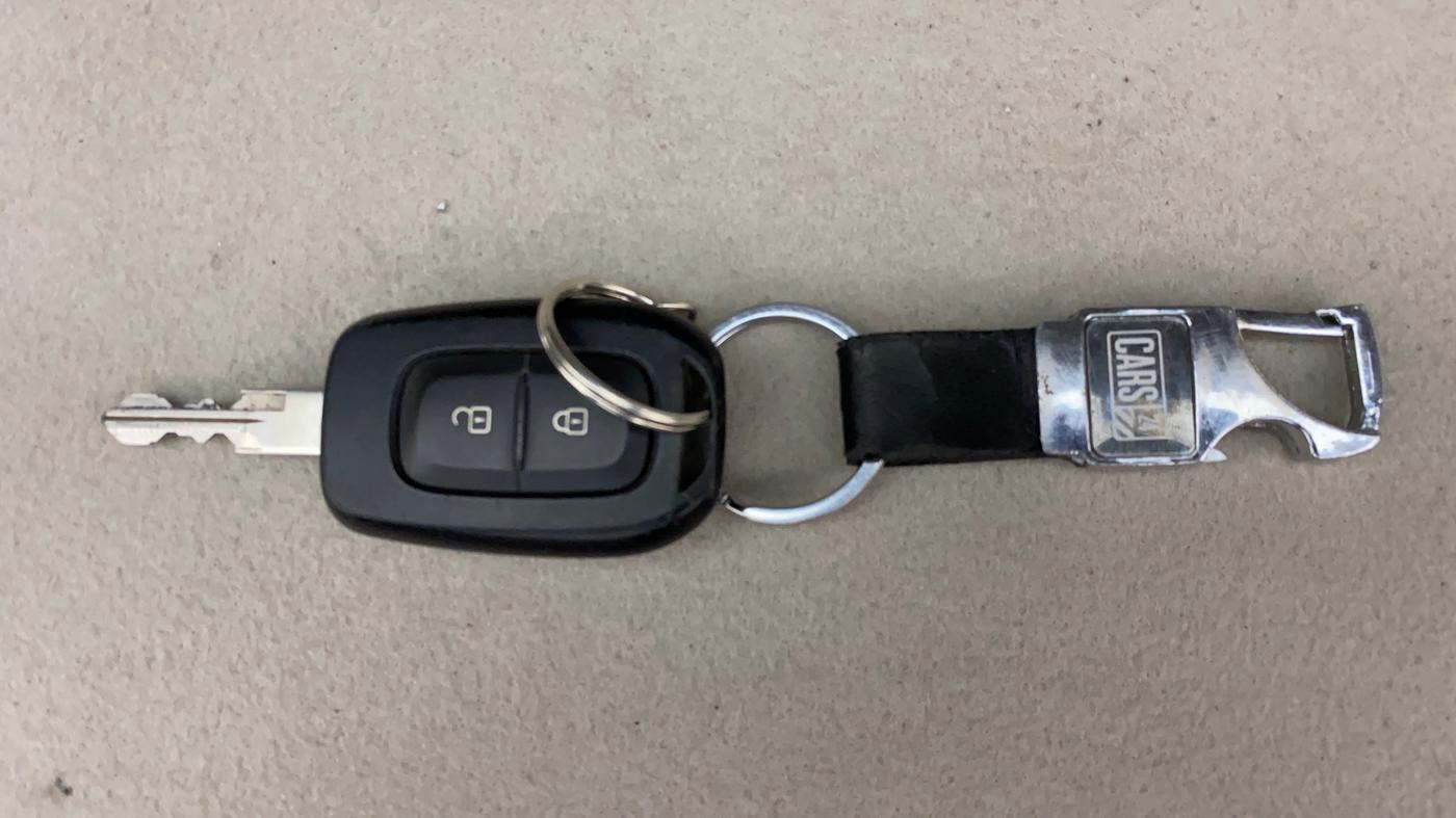 2018 Renault Duster RXS CVT, Petrol, Automatic, 31,875 km, Key Close Up