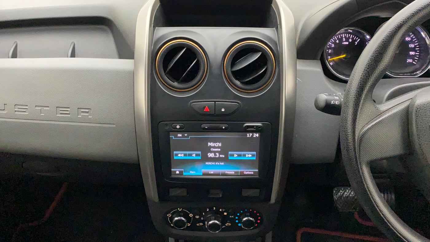 2018 Renault Duster RXS CVT, Petrol, Automatic, 31,875 km, Air Conditioner