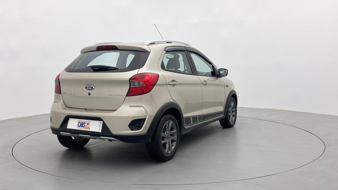 2018 Ford FREESTYLE TITANIUM 1.2 TI-VCT MT, Petrol, Manual, 16,909 km, Right Back Diagonal