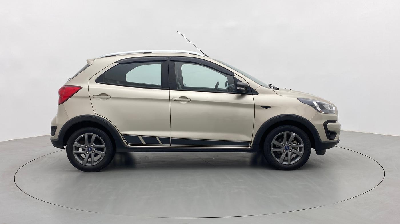 2018 Ford FREESTYLE TITANIUM 1.2 TI-VCT MT, Petrol, Manual, 16,909 km, Right Side View