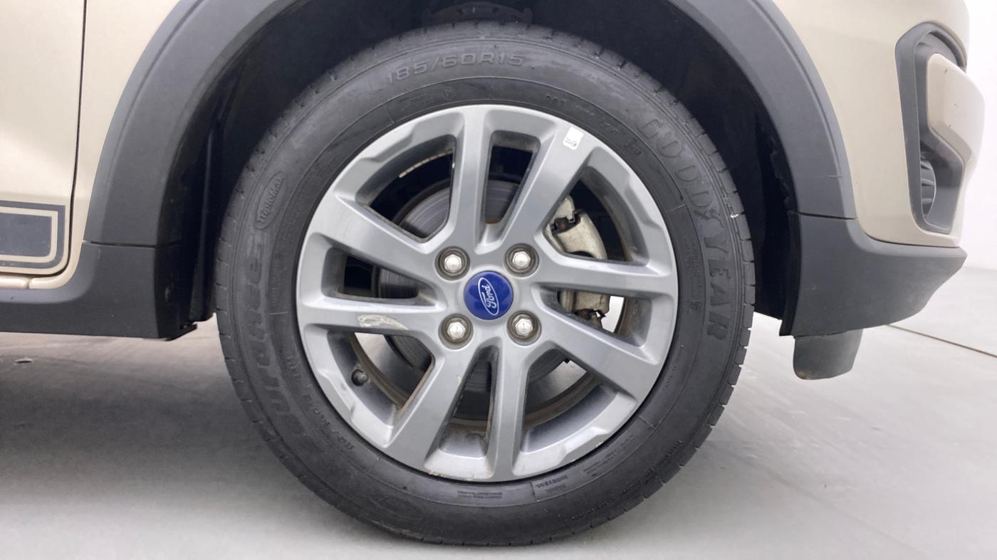 2018 Ford FREESTYLE TITANIUM 1.2 TI-VCT MT, Petrol, Manual, 16,909 km, Right Front Wheel