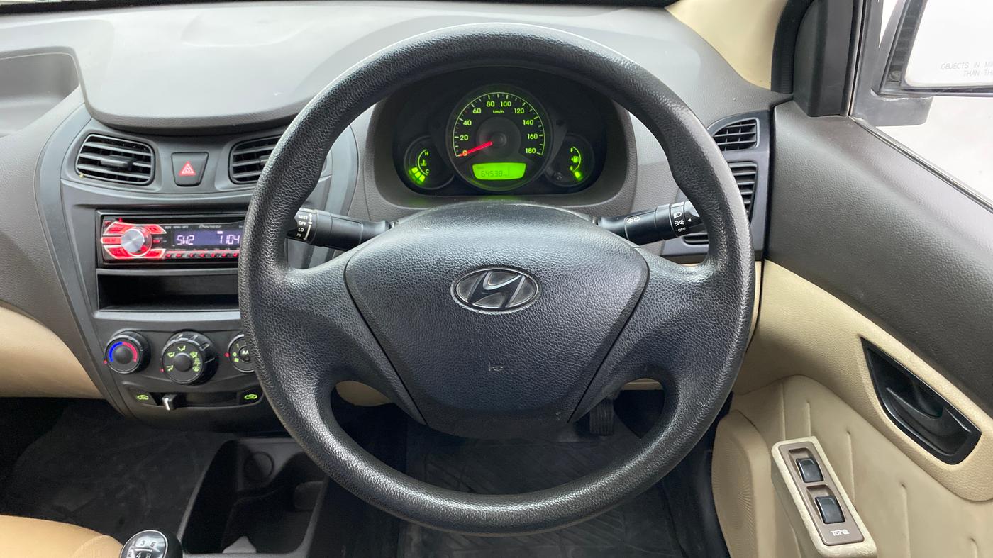 2014 Hyundai Eon D-LITE+, Petrol, Manual, 64,607 km, Steering Wheel Close Up