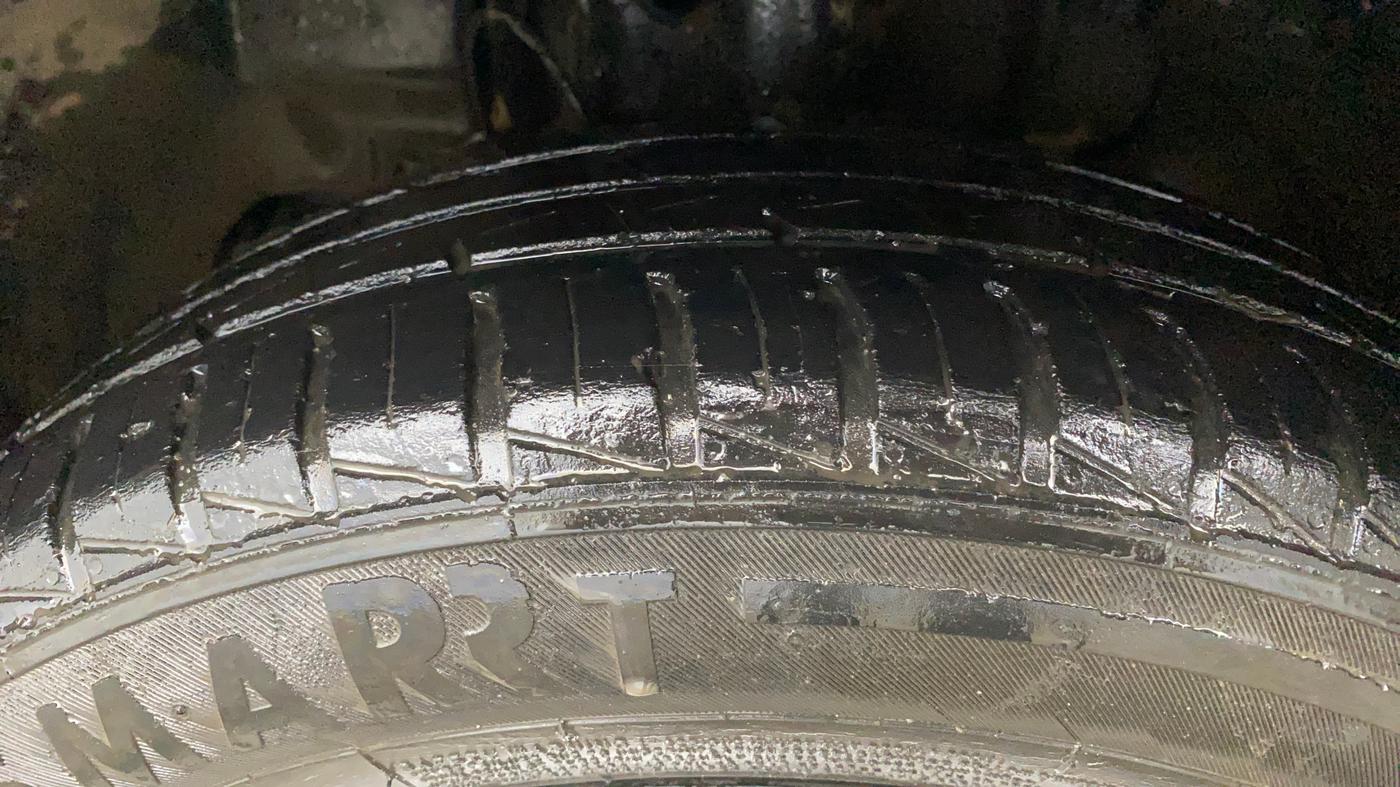 2022 Tata Tiago XM CNG, CNG, Manual, 90,117 km, Left Front Tyre Tread