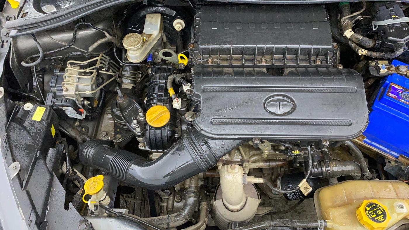 2022 Tata Tiago XM CNG, CNG, Manual, 90,117 km, Engine View - Right