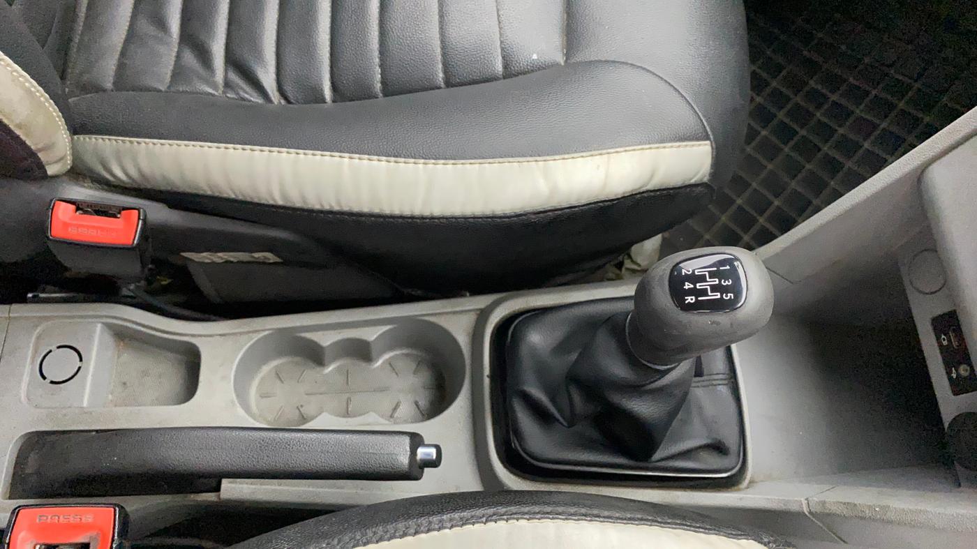 2022 Tata Tiago XM CNG, CNG, Manual, 90,117 km, Gear Lever