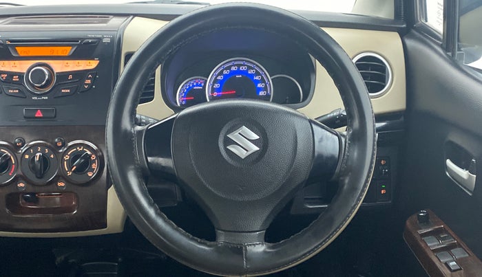 2017 Maruti Wagon R 1.0 VXI, Petrol, Manual, 13,915 km, Steering Wheel Close Up