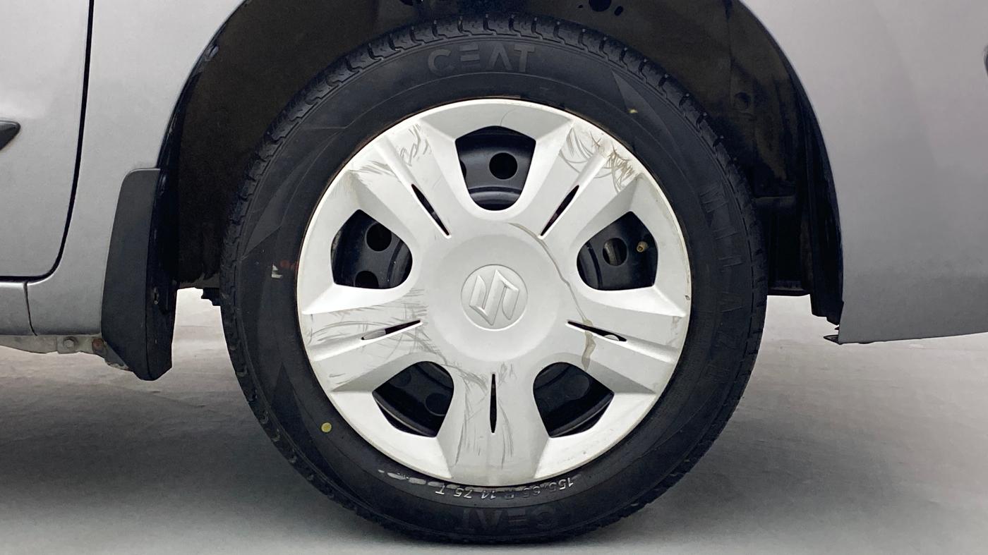 2017 Maruti Wagon R 1.0 VXI, Petrol, Manual, 13,915 km, Right Front Wheel