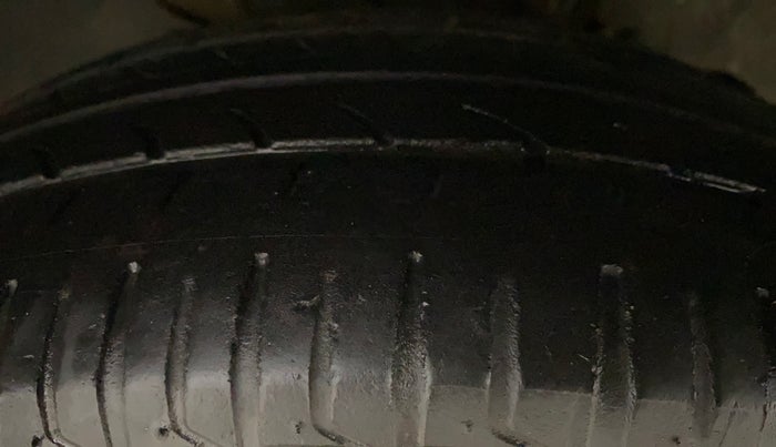 2024 Tata Tiago XT RHYTHM PETROL, Petrol, Manual, 41,577 km, Right Front Tyre Tread