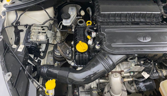 2024 Tata Tiago XT RHYTHM PETROL, Petrol, Manual, 41,577 km, Engine View - Right