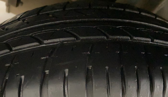2024 Tata Tiago XT RHYTHM PETROL, Petrol, Manual, 41,577 km, Right Rear Tyre Tread
