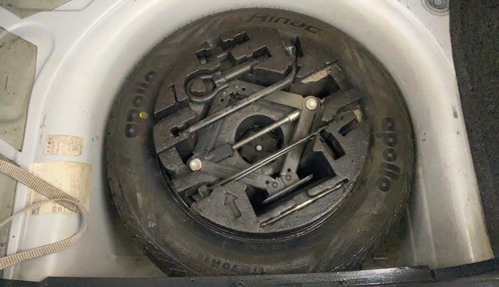 2017 Volkswagen Polo GT TSI AT, Petrol, Automatic, 1,10,827 km, Spare Tyre