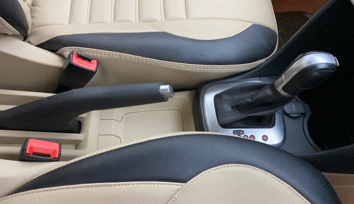 2018 Volkswagen Ameo HIGHLINE PLUS 1.5L AT 16 ALLOY, Diesel, Automatic, 1,03,735 km, Gear Lever