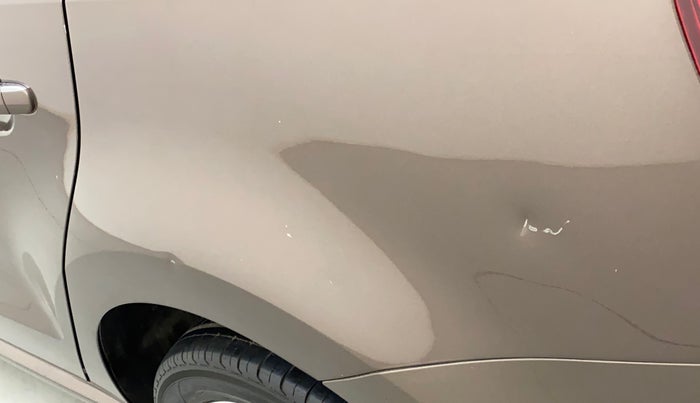 2018 Volkswagen Ameo HIGHLINE PLUS 1.5L AT 16 ALLOY, Diesel, Automatic, 1,03,735 km, Left quarter panel - Slightly dented