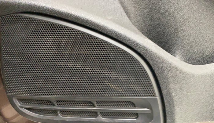 2018 Volkswagen Ameo HIGHLINE PLUS 1.5L AT 16 ALLOY, Diesel, Automatic, 1,03,735 km, Speaker