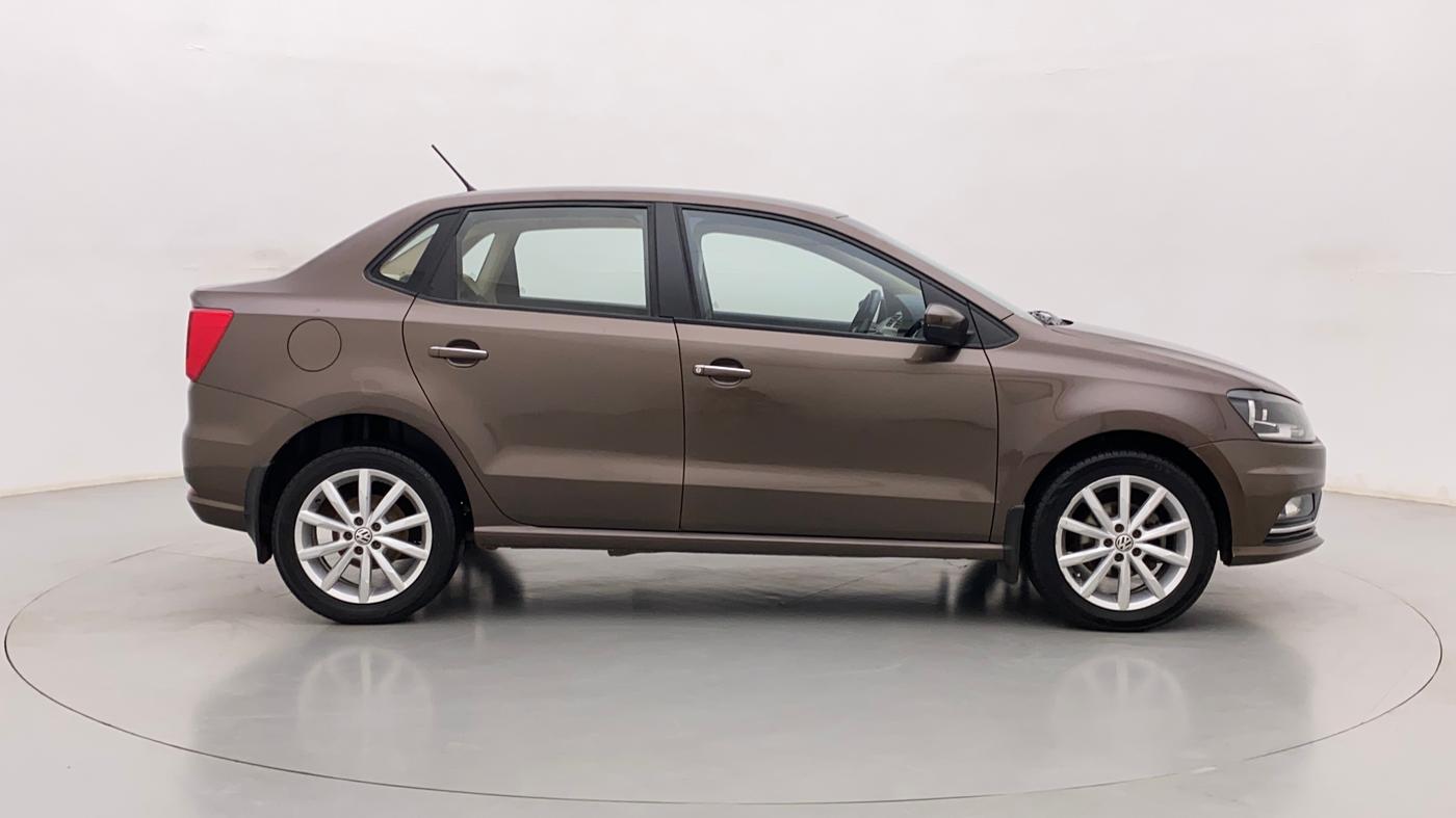 2018 Volkswagen Ameo HIGHLINE PLUS 1.5L AT 16 ALLOY, Diesel, Automatic, 1,03,735 km, Right Side View
