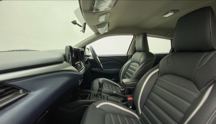 2022 Maruti Baleno DELTA PETROL 1.2, Petrol, Manual, 7,538 km, Right Side Front Door Cabin