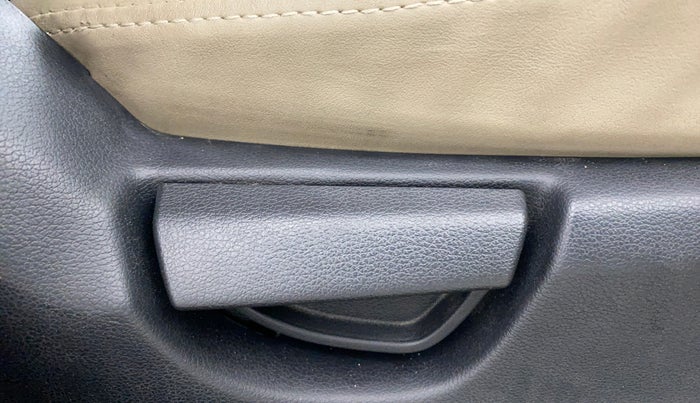 2021 Hyundai NEW SANTRO SPORTZ AMT, Petrol, Automatic, 75,804 km, Driver Side Adjustment Panel