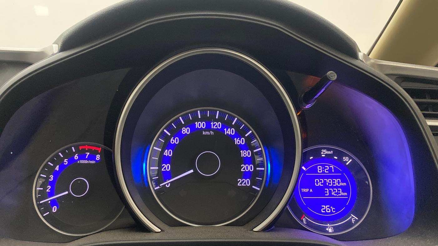 2017 Honda Jazz 1.2L I-VTEC V, Petrol, Manual, 27,901 km, Odometer Image