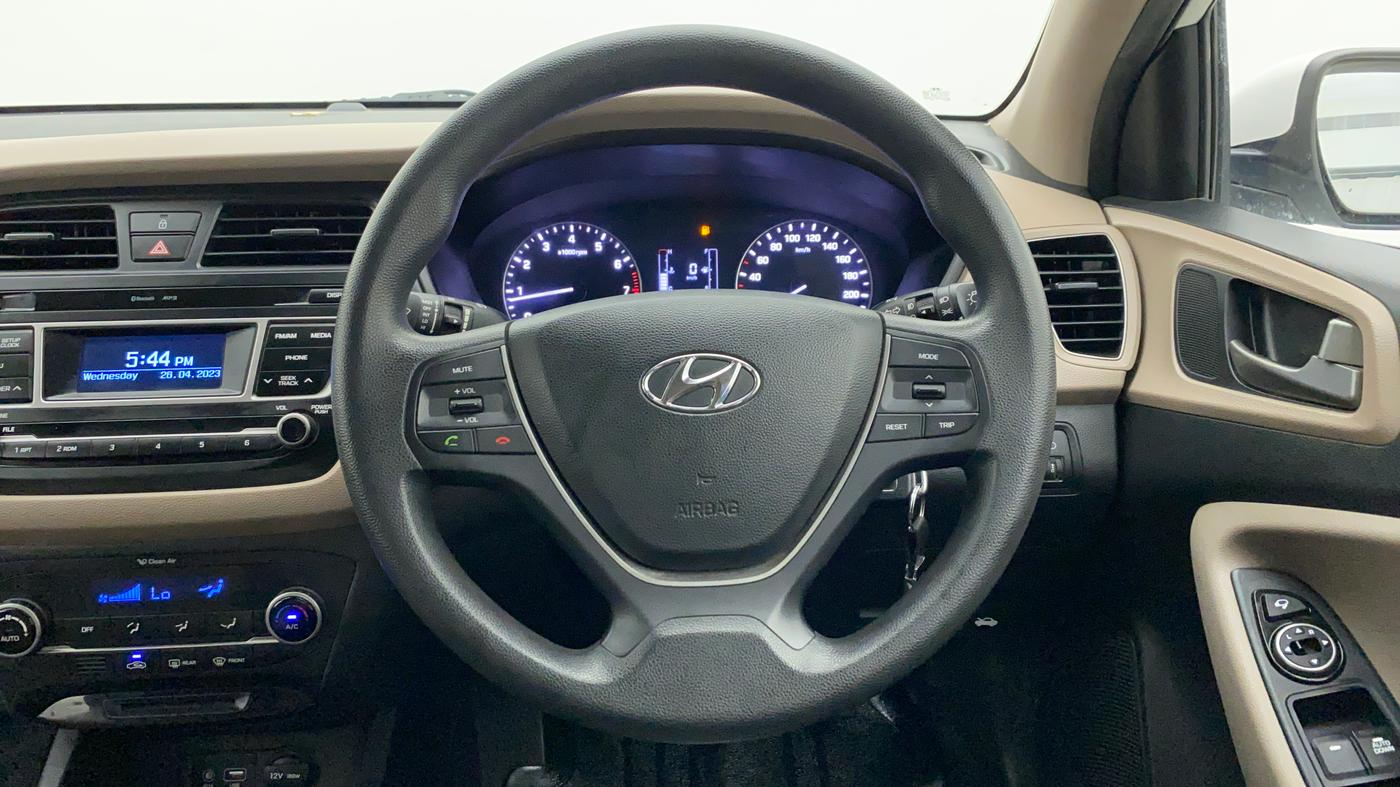 2017 Hyundai Elite i20 SPORTZ 1.2, Petrol, Manual, 37,567 km, Steering Wheel Close Up