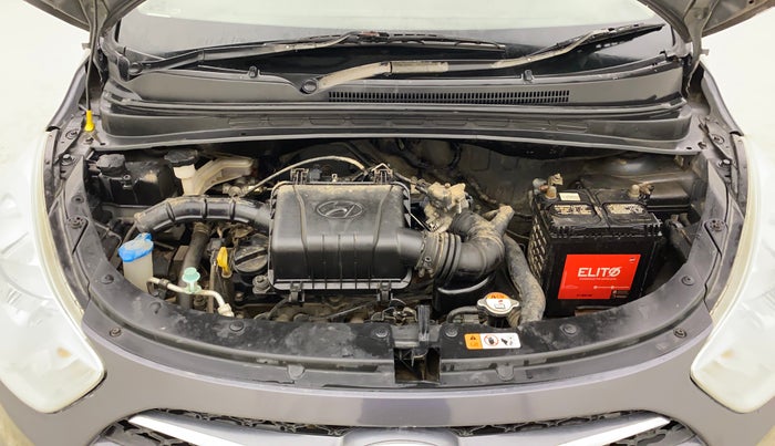 2016 Hyundai i10 MAGNA 1.1, Petrol, Manual, 83,170 km, Engine View