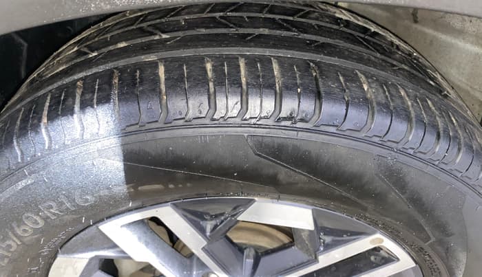2022 Hyundai VENUE SX 1.0 (O) TURBO IMT, Petrol, Manual, 41,571 km, Left Front Tyre Tread