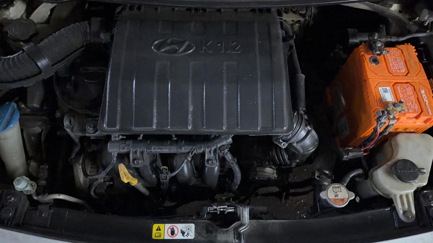2014 Hyundai Grand i10 ASTA (O) 1.2 KAPPA VTVT, Petrol, Manual, 81,613 km, Engine View