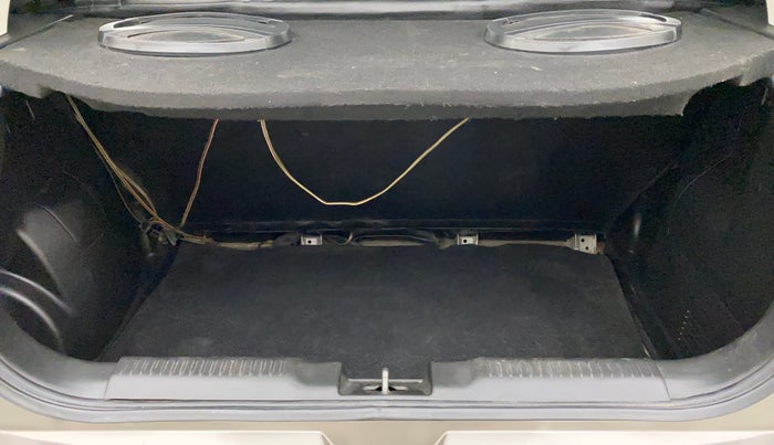 2018 Maruti Swift VXI, Petrol, Manual, 70,465 km, Boot Inside