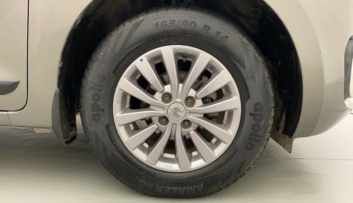 2018 Maruti Swift VXI, Petrol, Manual, 70,465 km, Right Front Wheel