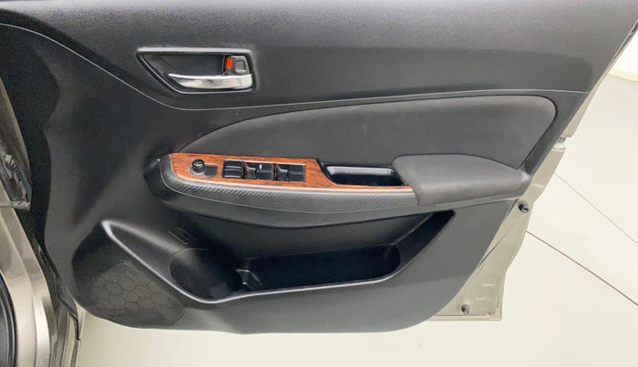 2018 Maruti Swift VXI, Petrol, Manual, 70,465 km, Driver Side Door Panels Control
